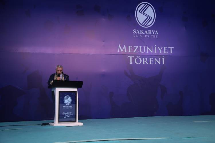 Fakültemiz 2022-23 Eğitim Öğretim Dönemi Mezuniyet Töreni Gerçekleştirildi